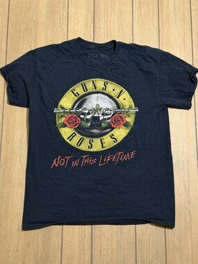 Guns N' Roses Not In This Lifetime tour tee black L